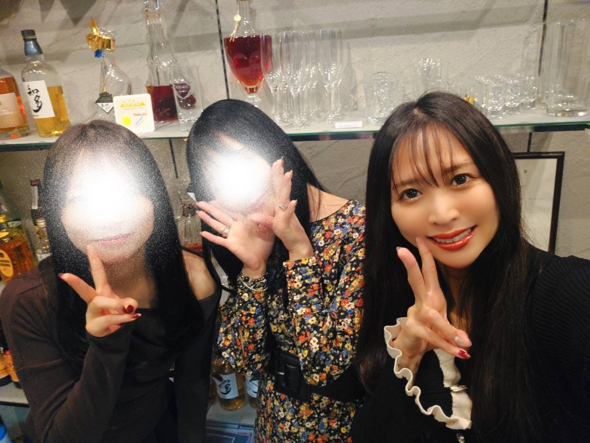 2番目の女のキャスト